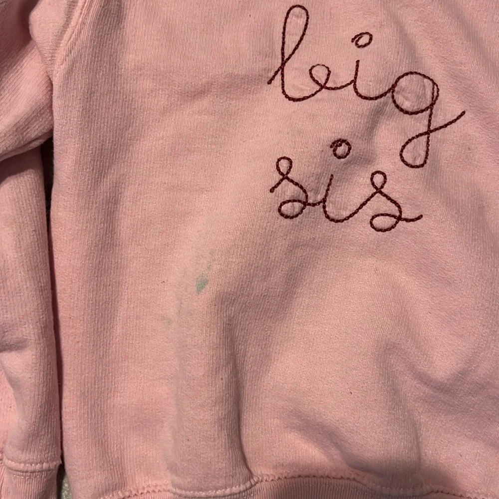toddler juju and stitch big sis sweatshirt size 5/6 (fits like a 4) - Picture 3 of 3